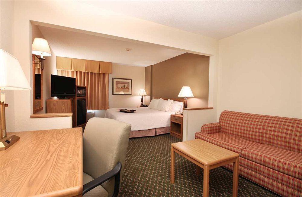 Hampton Inn Binghamton/Johnson City Room photo