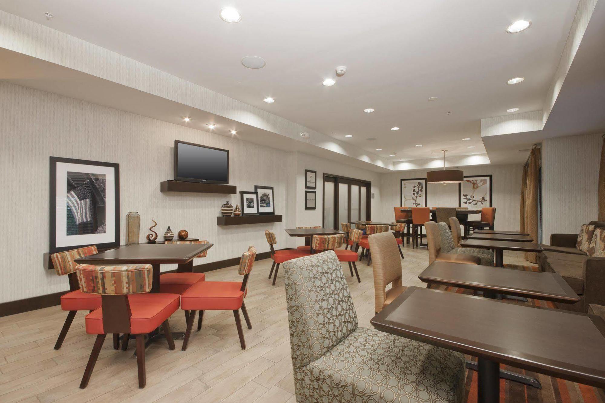 Hampton Inn Binghamton/Johnson City Exterior photo