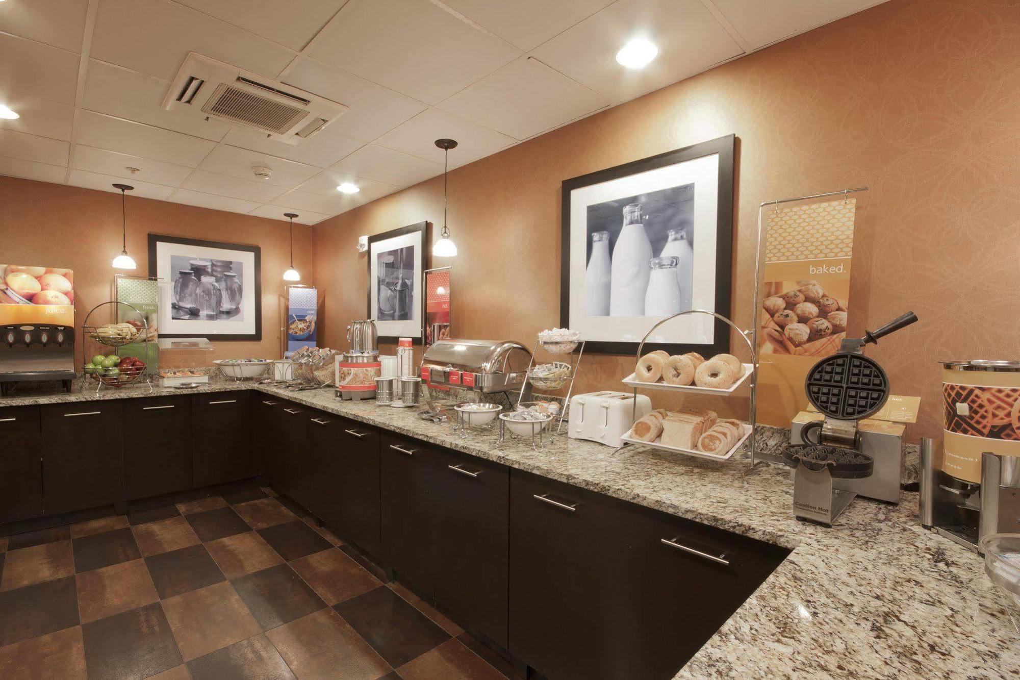 Hampton Inn Binghamton/Johnson City Exterior photo